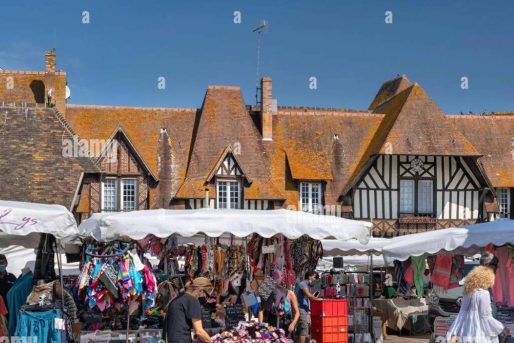 Appartement, Place Morny. Deauville Dış mekan fotoğraf